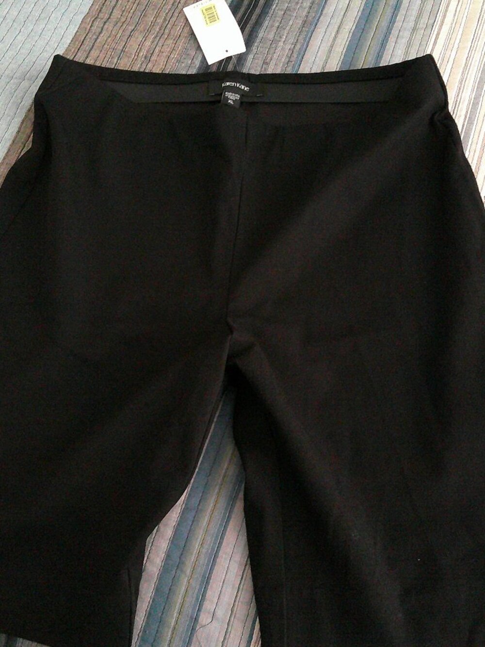 Karen Kane Black Side Slit Shorts  Join the conversation NEW Size XL